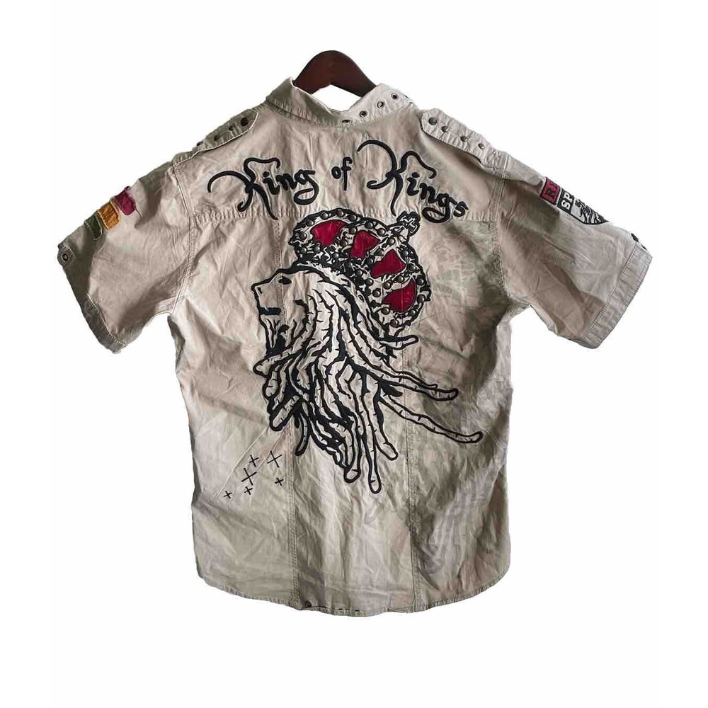 Rebel Spirit King Of Kings Tan Brown Men's Button Down Shirt Short Sleeve Medium